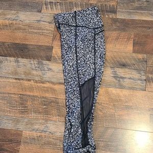 Lululemon cropped pants